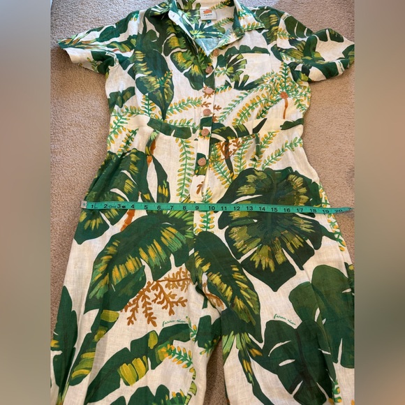 NWOT Farm Rio Tropical Green Leaf Print Jumpsuit size medium - Picture 5 of 7